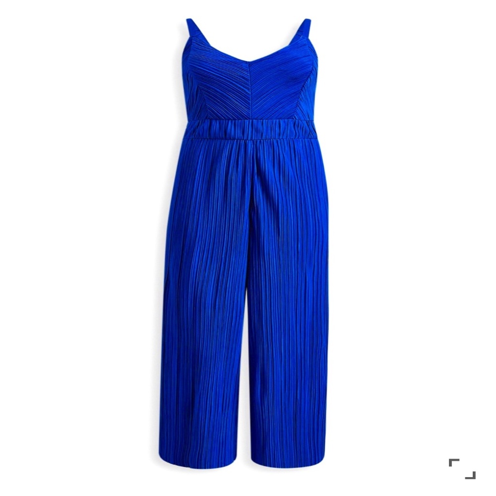 Torrid Chiffon Pleated Blue JumpSuit Size 4 Has Pockets